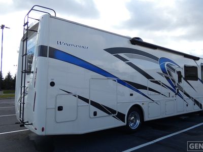 2023 Thor Motor Coach Windsport - Photo 3