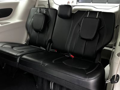 2024 Chrysler Pacifica - Photo 27