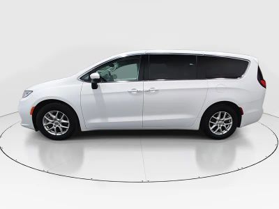 2023 Chrysler Pacifica — interior view