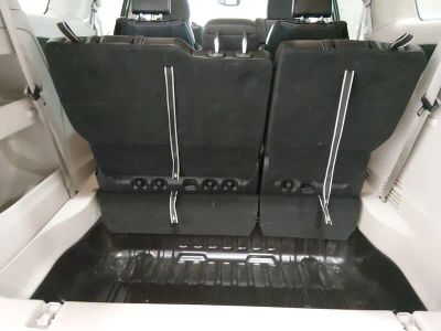 2023 Chrysler Pacifica — photo 11 view