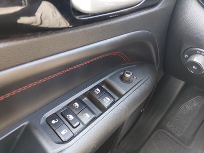 2023 Jeep Compass - Photo 13