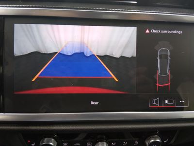 2025 Audi Q3 — photo 16 view