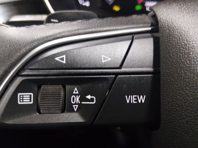2025 Audi Q3 — photo 18 view