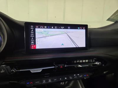 2025 Dodge Hornet — photo 13 view