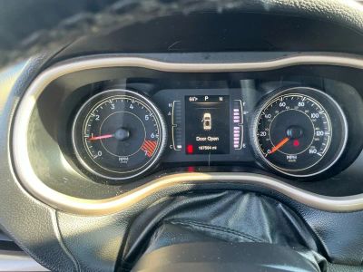 2015 Jeep Cherokee — photo 10 view