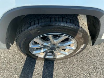 2015 Jeep Cherokee — photo 22 view