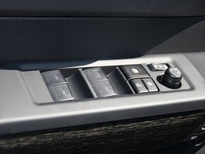 2026 Toyota Tundra i-FORCE MAX - Photo 6