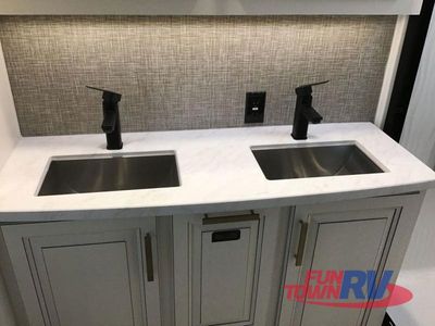 2026 Keystone RV Montana - Photo 39