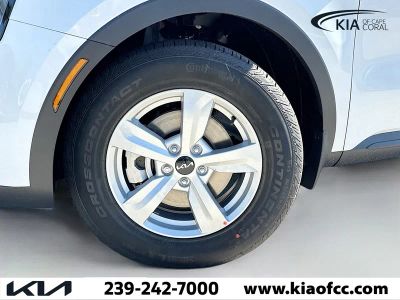 2026 Kia Sorento — photo 38 view