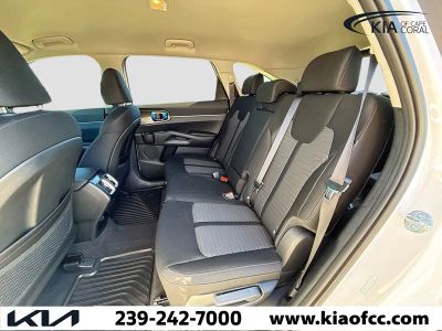 2026 Kia Sorento — photo 20 view