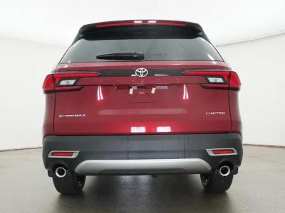 2026 Toyota Grand Highlander Hybrid - Photo 23