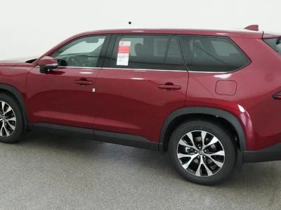 2026 Toyota Grand Highlander Hybrid - Photo 16