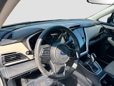 2023 Subaru Outback — photo 9 view