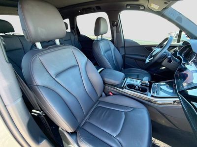 2025 Audi Q7 - Photo 15