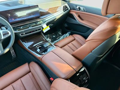 2026 BMW X5 — photo 18 view