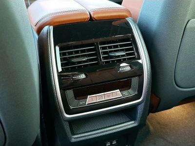 2026 BMW X5 — photo 20 view