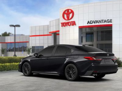 2026 Toyota Camry - Photo 8