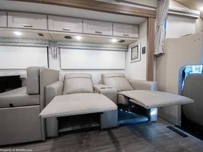 2026 Thor Motor Coach Inception - Photo 11