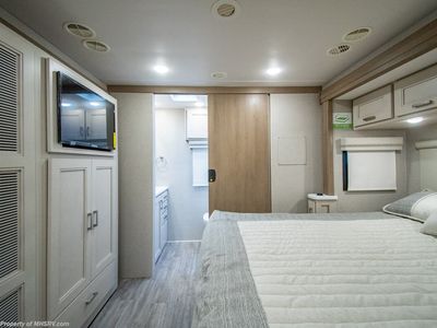 2026 Thor Motor Coach Inception - Photo 31