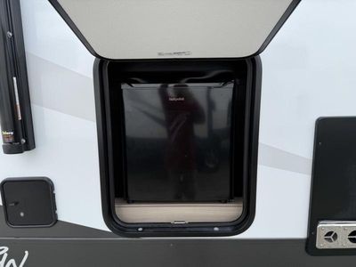 2026 Forest River RV Rockwood Signature - Photo 10