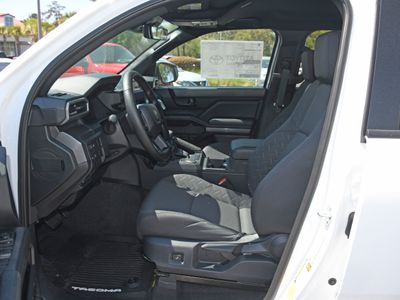 2026 Toyota Tacoma - Photo 3