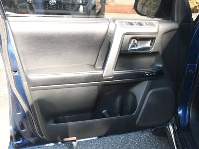 2016 Toyota 4Runner - Photo 10