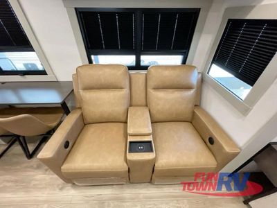 2026 Brinkley Model Z - Photo 19