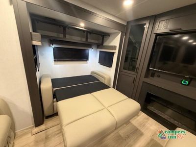 2026 Forest River RV Rockwood Ultra Lite — photo 14 view