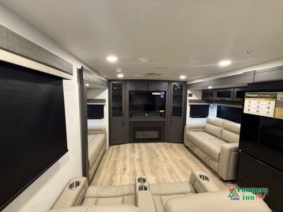 2026 Forest River RV Rockwood Ultra Lite — photo 24 view