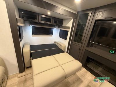 2026 Forest River RV Rockwood Ultra Lite — photo 15 view