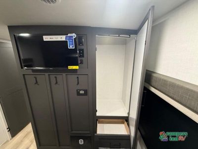 2026 Forest River RV Rockwood Ultra Lite — photo 49 view
