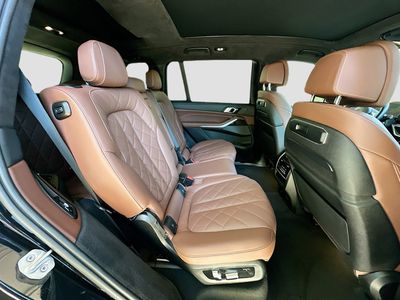2023 BMW X7 - Photo 30
