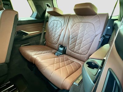 2023 BMW X7 - Photo 29
