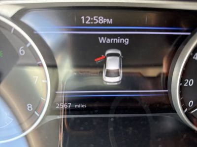 2025 Nissan Sentra - Photo 4
