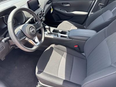2025 Nissan Sentra - Photo 3