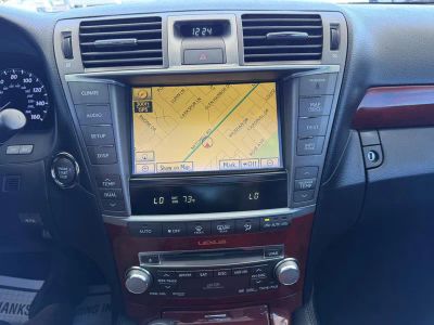 2012 Lexus LS 460 - Photo 19