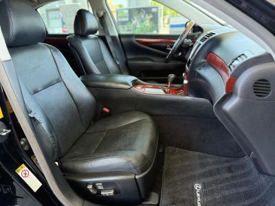 2012 Lexus LS 460 - Photo 16