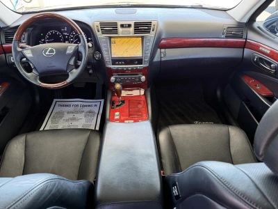 2012 Lexus LS 460 - Photo 14