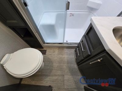 2024 Keystone RV Cougar Half-Ton - Photo 36