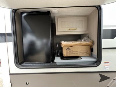 2024 Forest River RV Wildwood Heritage Glen - Photo 8