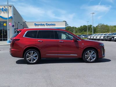 2022 Cadillac XT6 - Photo 2