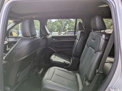 2026 Jeep Grand Cherokee L — photo 14 view