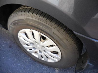 2014 Kia Sedona - Photo 25
