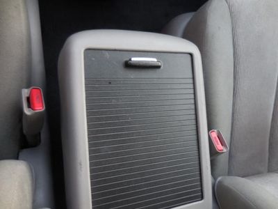 2014 Kia Sedona - Photo 21