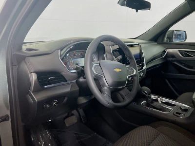2023 Chevrolet Traverse — photo 9 view