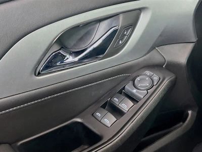 2023 Chevrolet Traverse — photo 15 view