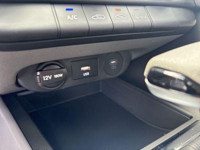 2026 Hyundai Elantra - Photo 35
