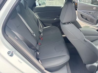 2026 Hyundai Elantra - Photo 38