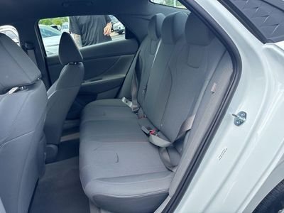 2026 Hyundai Elantra - Photo 37