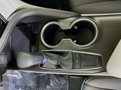 2023 Toyota Camry - Photo 21